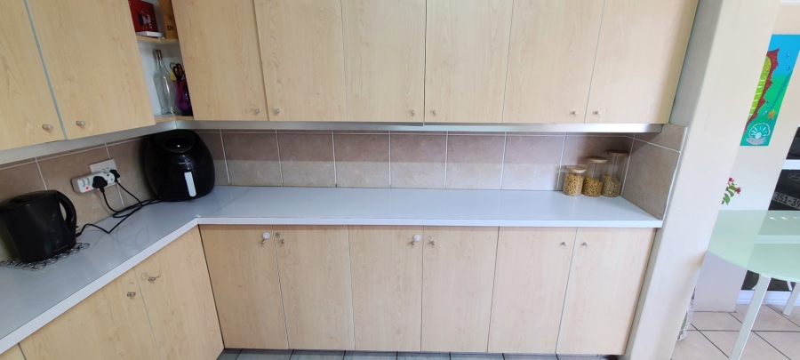 2 Bedroom Property for Sale in Tuscany Glen Western Cape